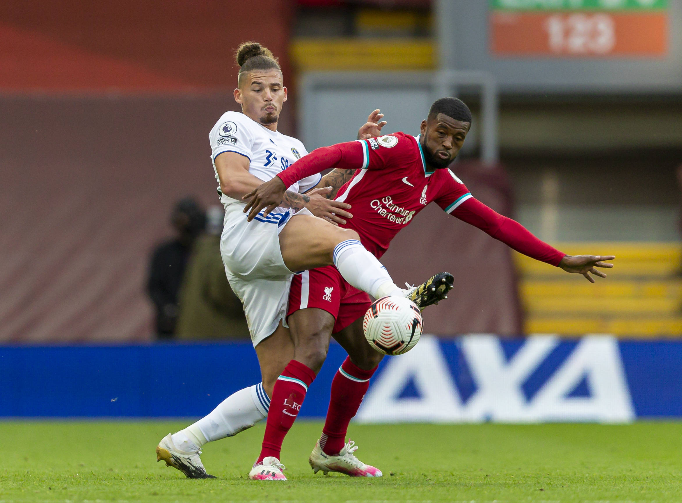 面对外界的 面对外界的